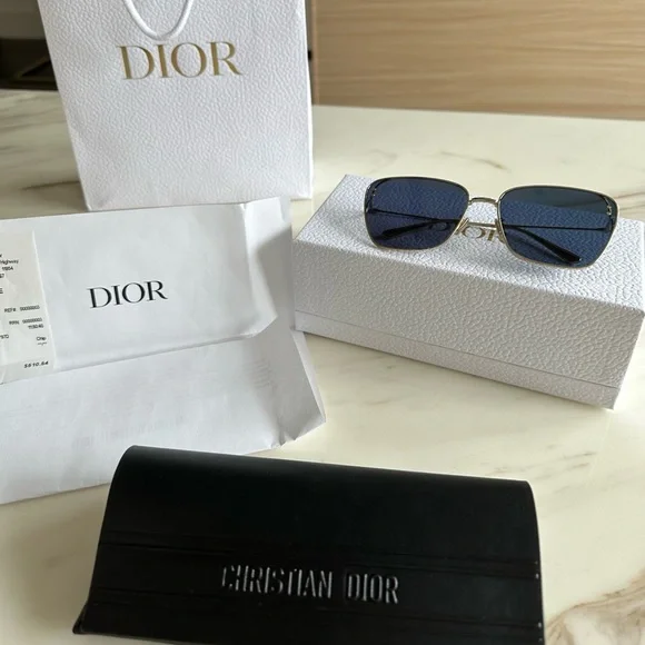 Christian Dior sunglasses never worn Dior | Accessories | Dior Sunglasses Never Worn Perfect  main image 4